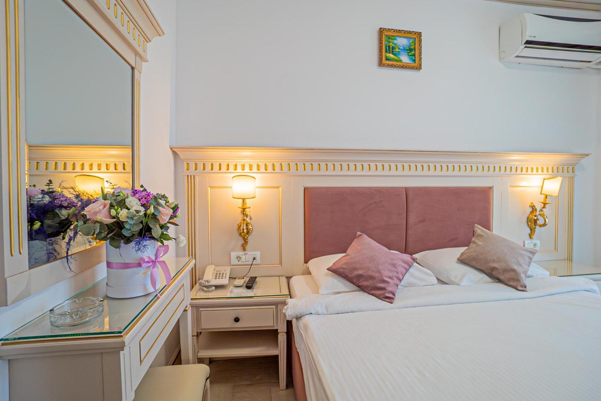 Hotel Sulina International Mamaja Zewnętrze zdjęcie