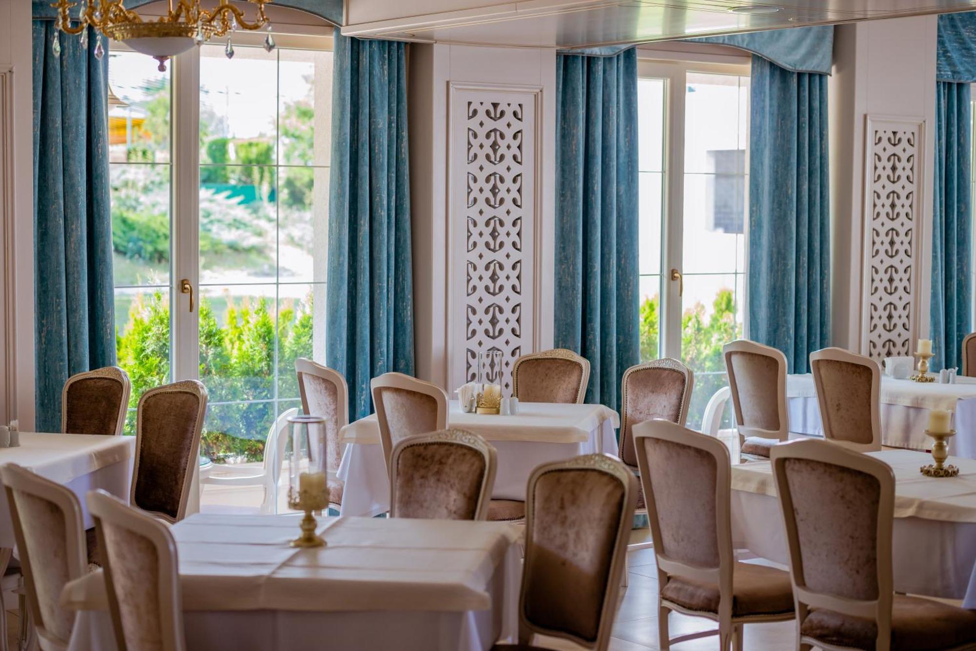 Hotel Sulina International Mamaja Zewnętrze zdjęcie